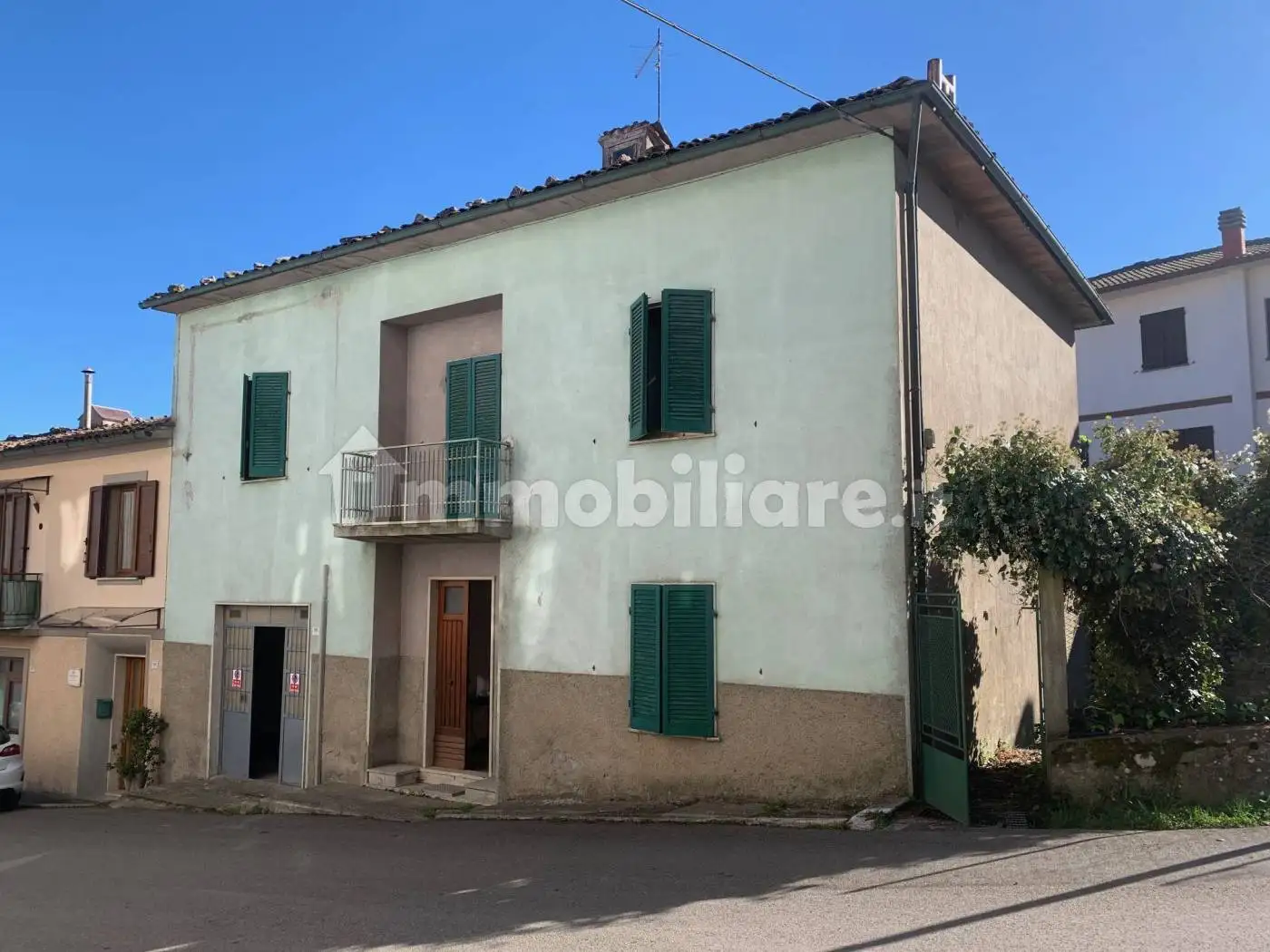 Casa indipendente in vendita a Castell'Azzara