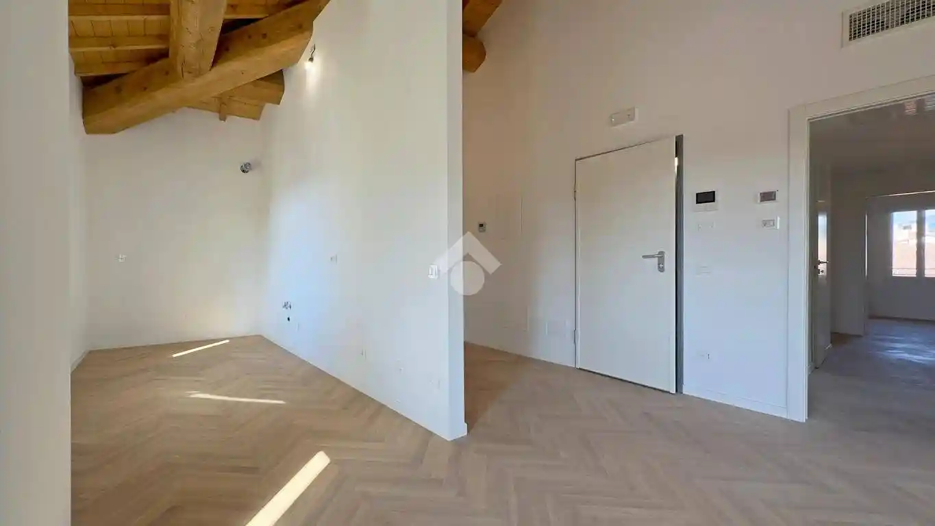 Attico - Mansarda - foto 2