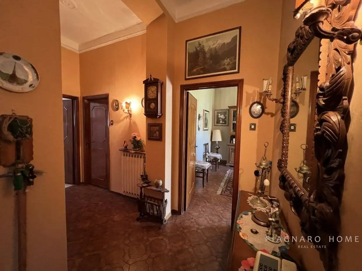 Appartamento buono stato, terzo piano, Comano - foto 4