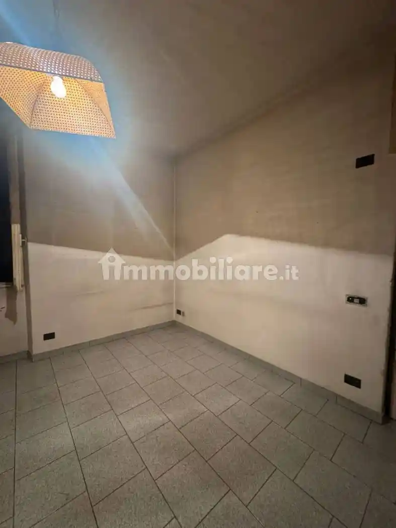 Bilocale da ristrutturare, secondo piano, Camerlata - Rebbio, Como - foto 3