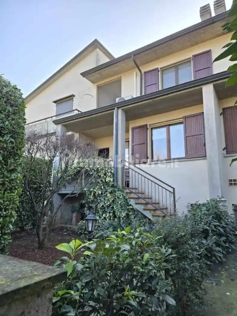 Villetta a schiera in vendita a Parma