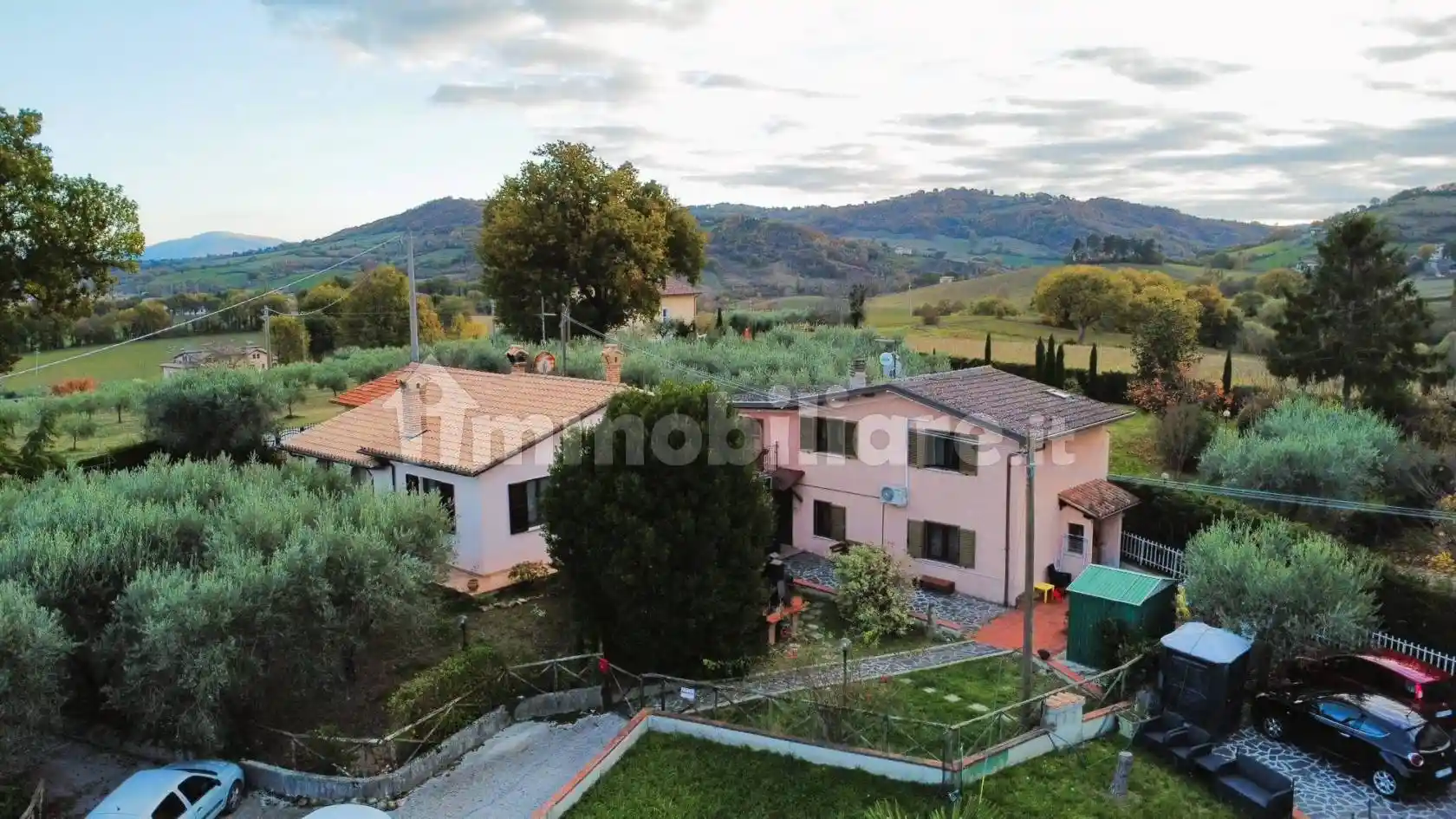 Villa in vendita a Gualdo Tadino