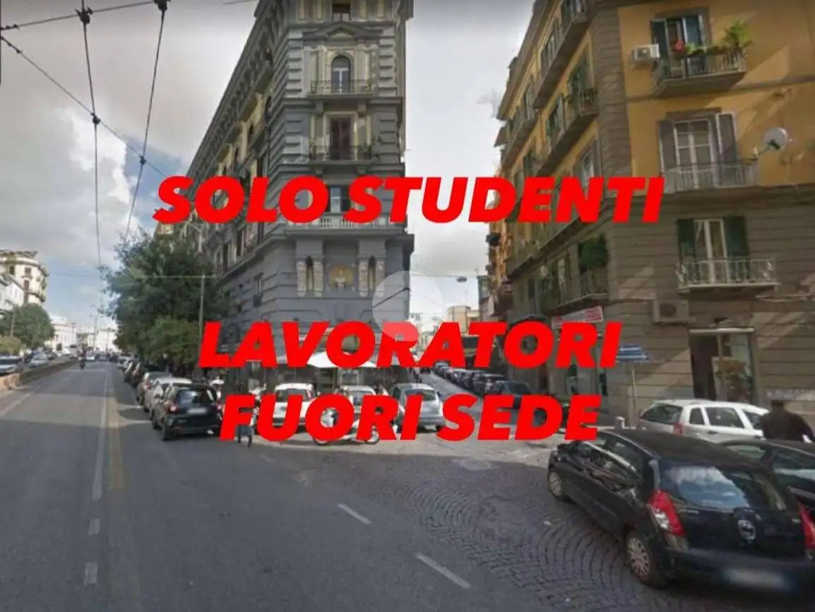 Appartamento in affitto a Napoli