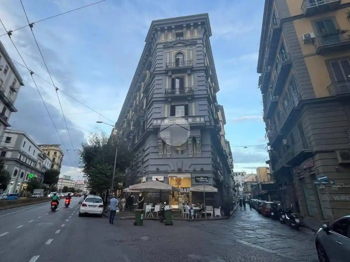 Quadrilocale via Raffaele Conforti 10, Mercato, Napoli - foto 2
