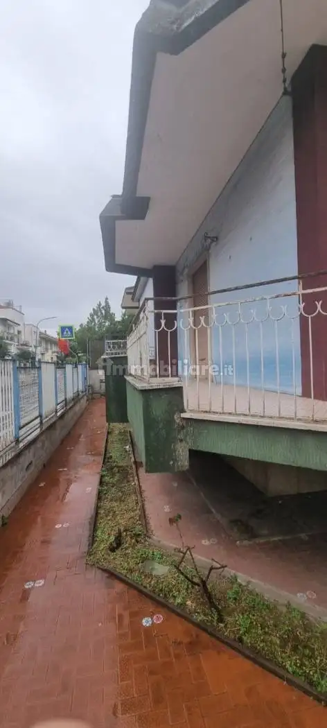 Villa unifamiliare via Francesco Siciliano, Centro, Camposano - foto 3