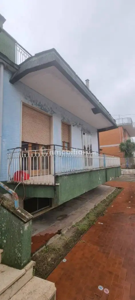 Villa unifamiliare via Francesco Siciliano, Centro, Camposano - foto 5