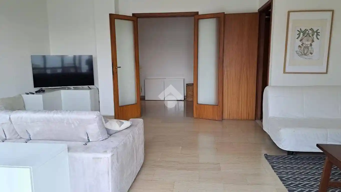 Trilocale buono stato, terzo piano, Centro Mare, Pesaro - foto 2