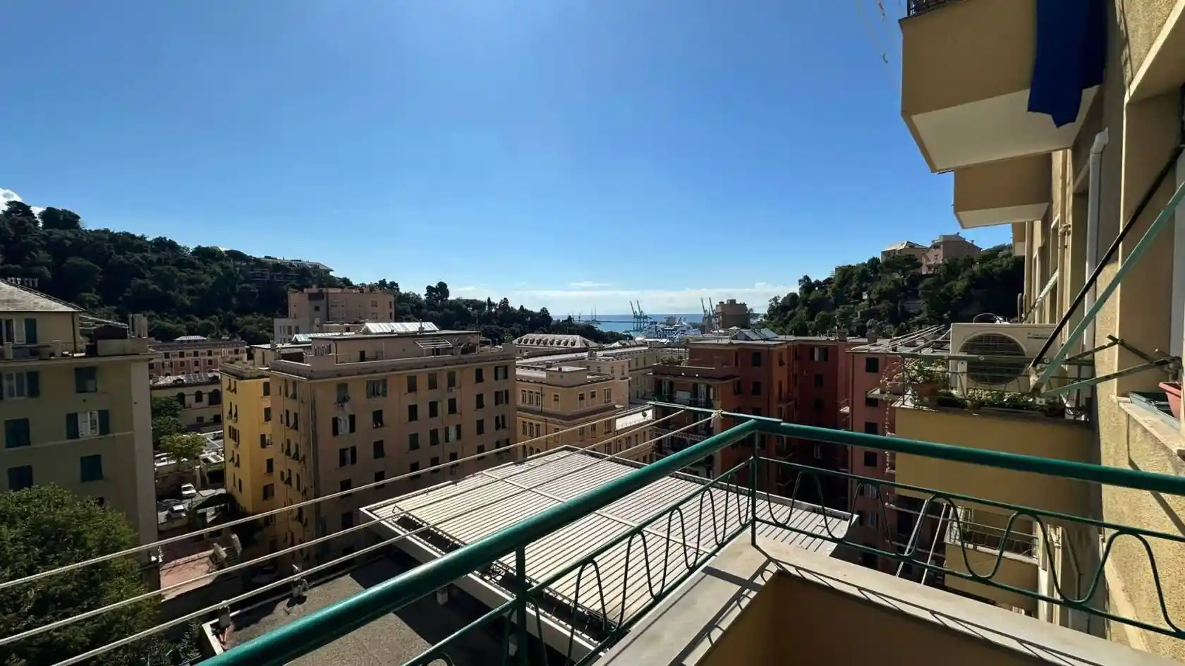 Appartamento in vendita a Genova