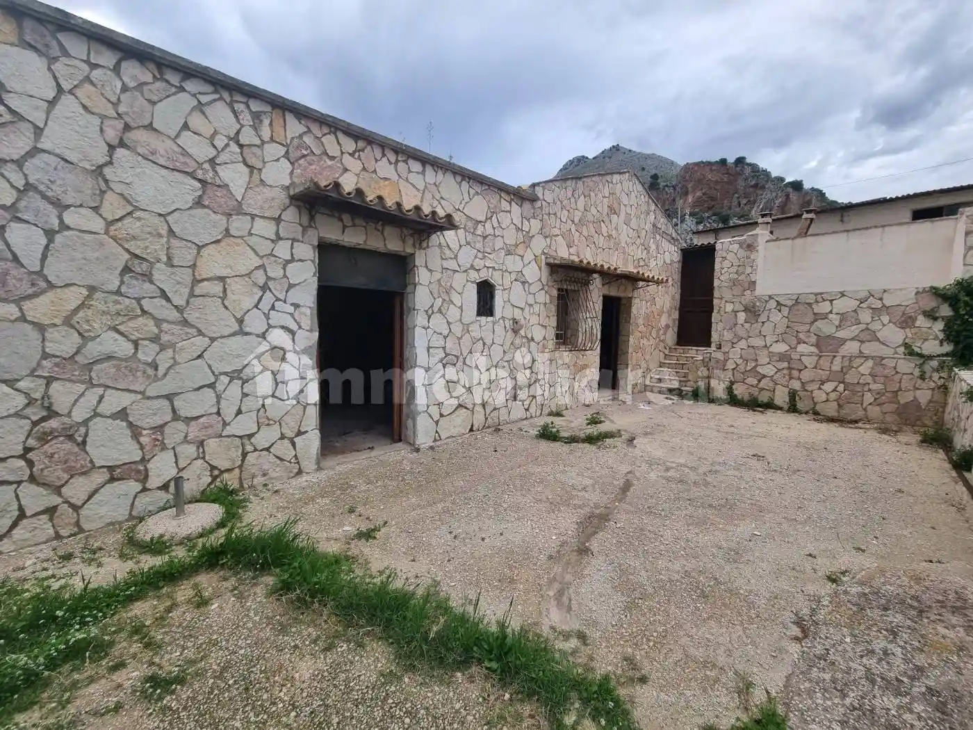 Villa in vendita a Castellammare del Golfo