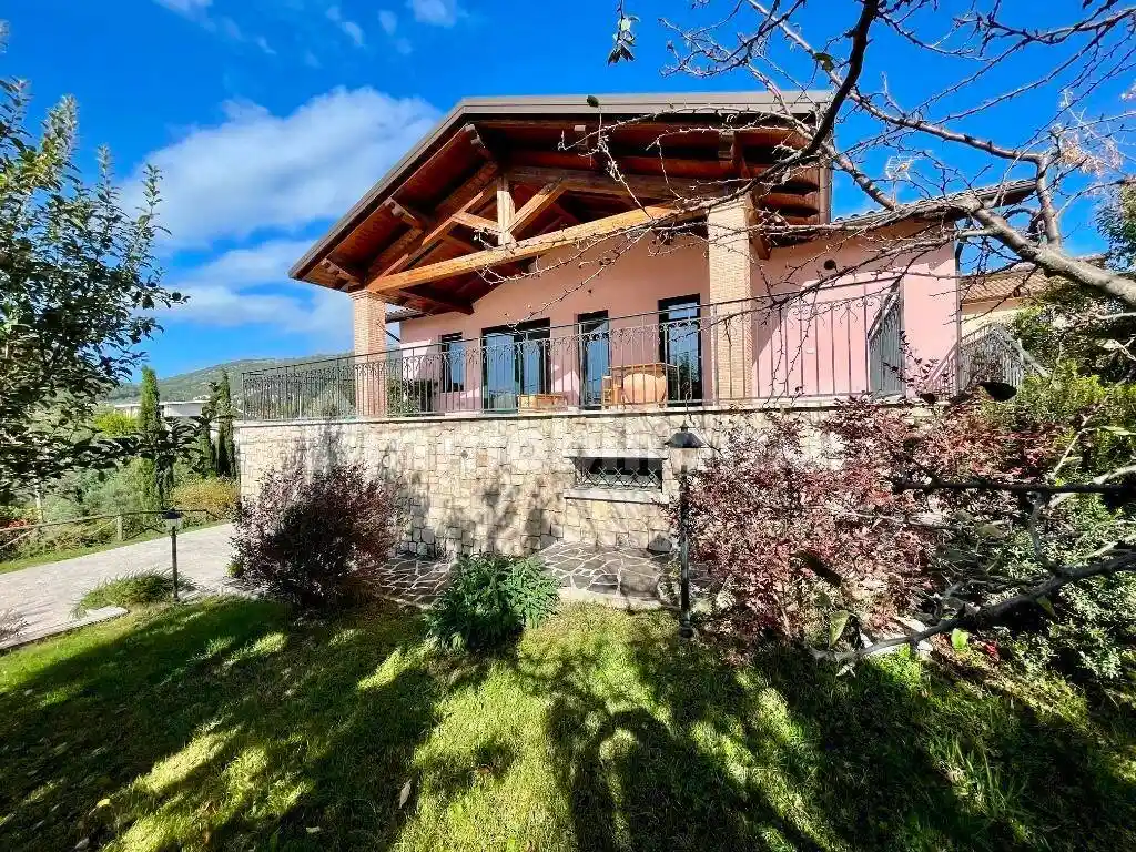 Villa in vendita a Veroli