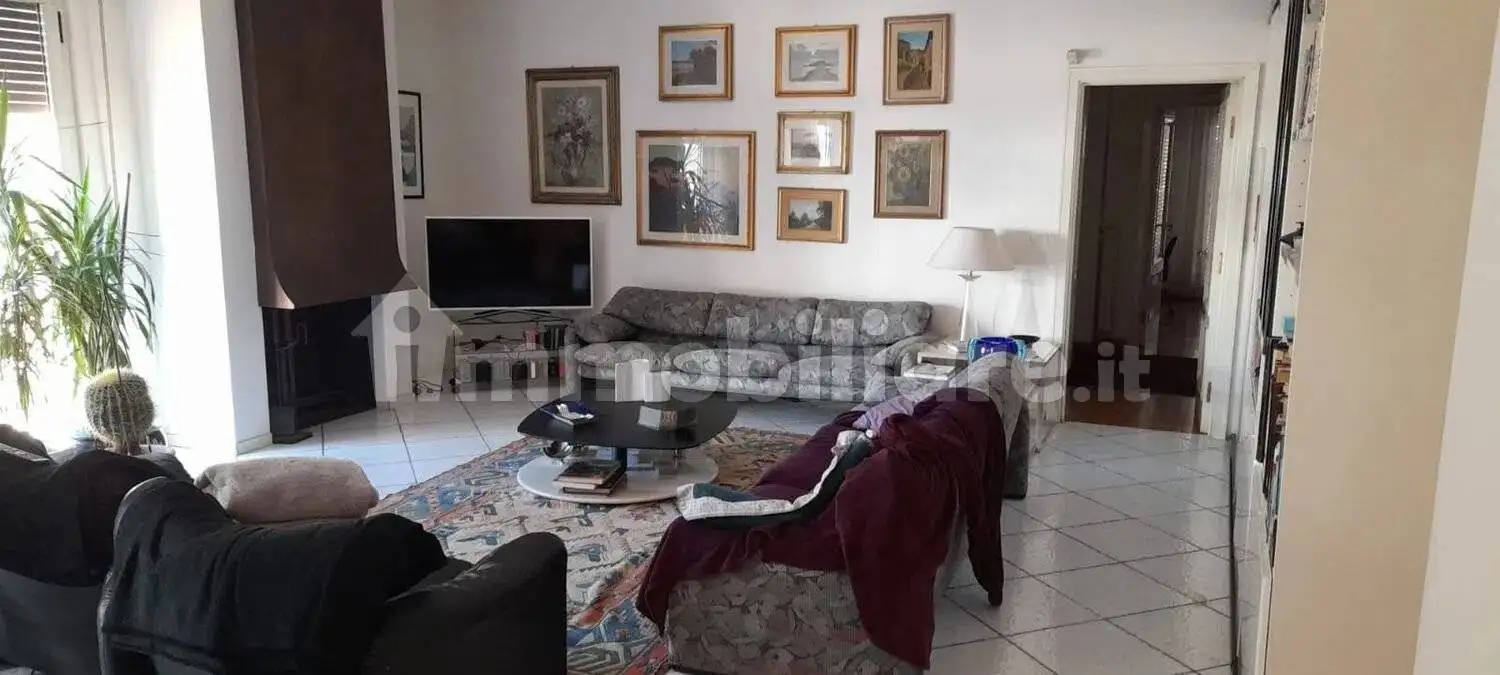 Villa in vendita a Arezzo