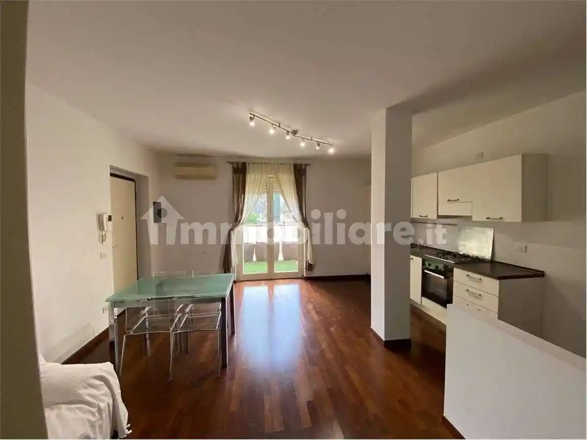 Appartamento in vendita a Piacenza