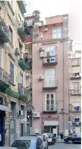 Appartamento in asta a Napoli