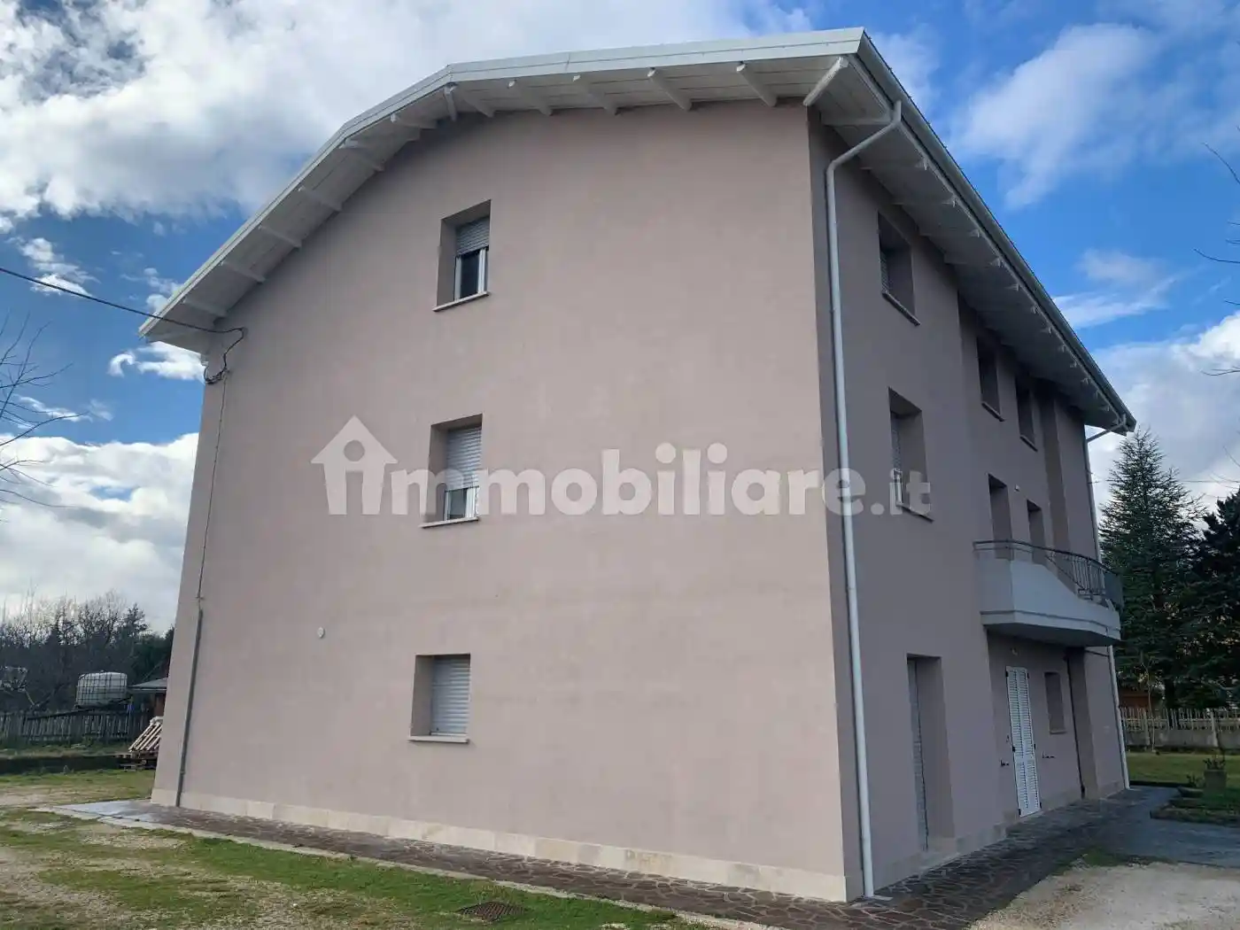 Appartamento in vendita a Sassoferrato