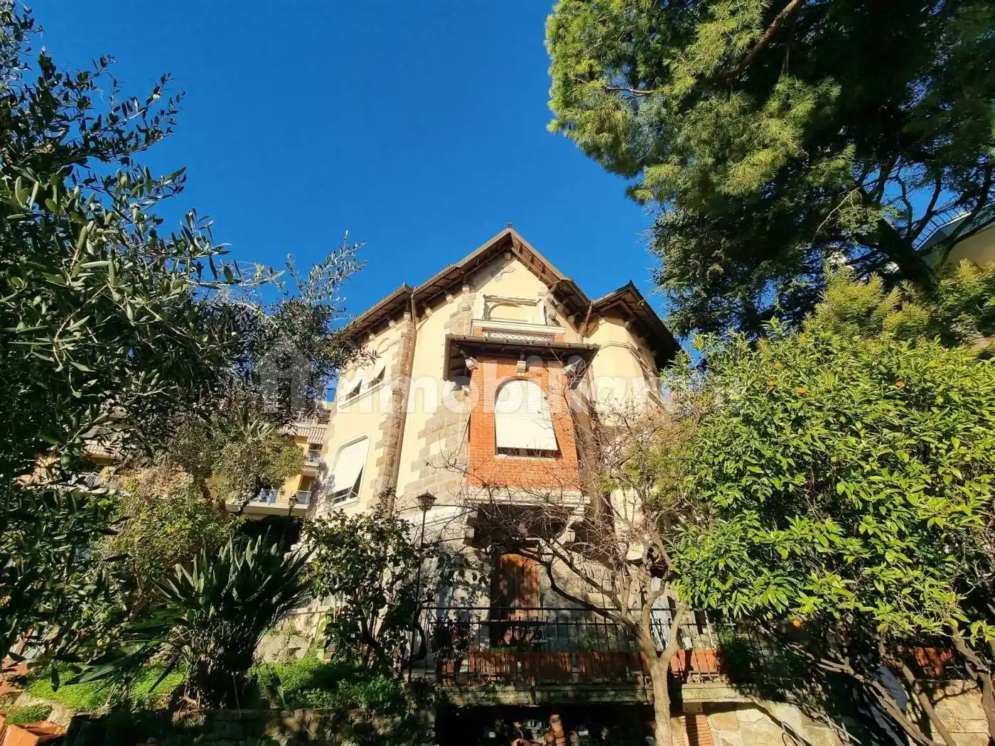 Villa in vendita a Sanremo