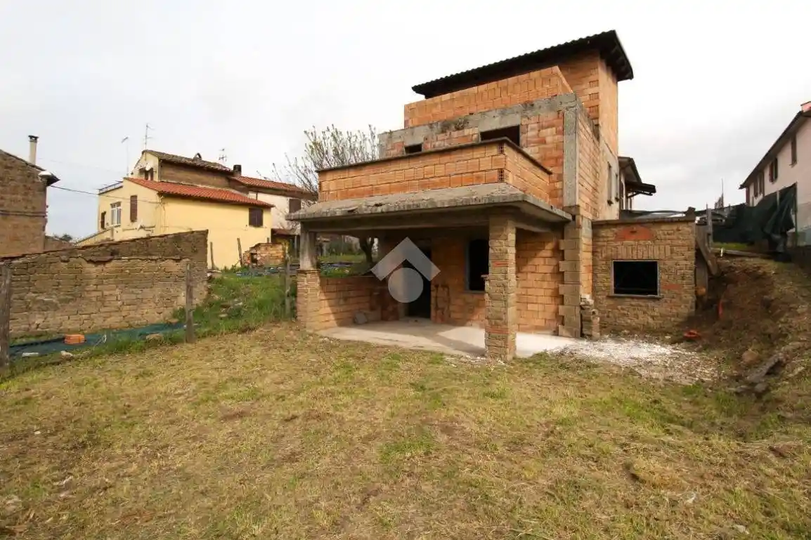 Rustico - Casale in vendita a Vetralla