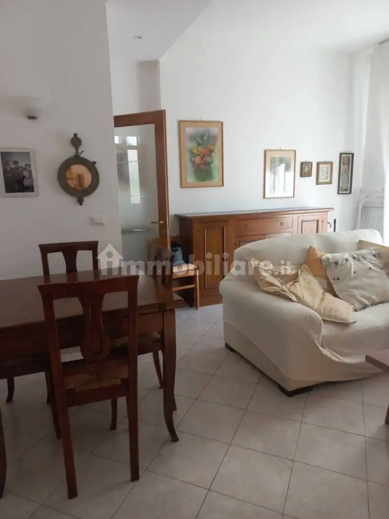 Appartamento in affitto a Lerici