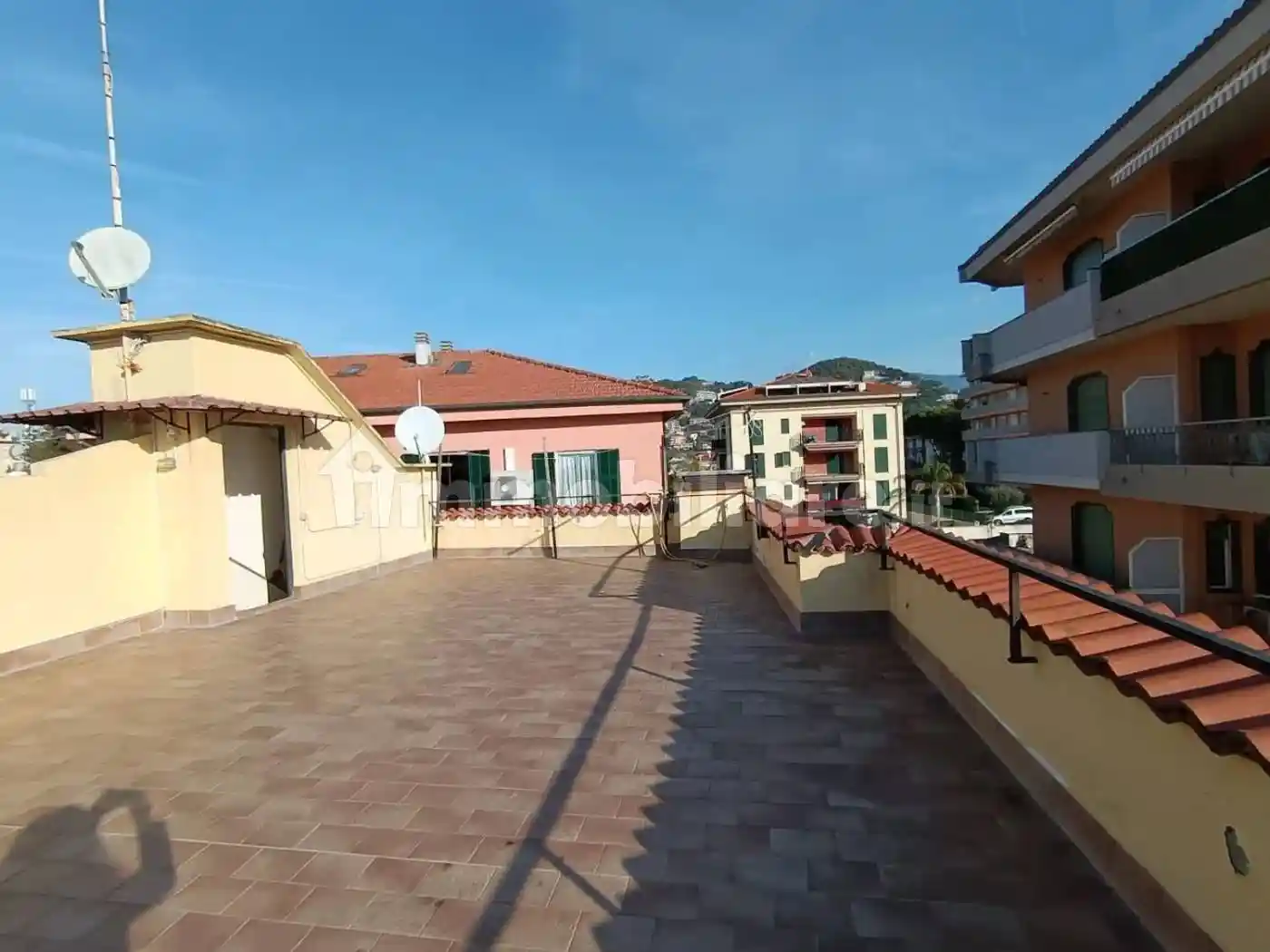 Trilocale Strada Statale 1, 141, Piani di Borghetto, Ospedale, Bordighera - foto 5