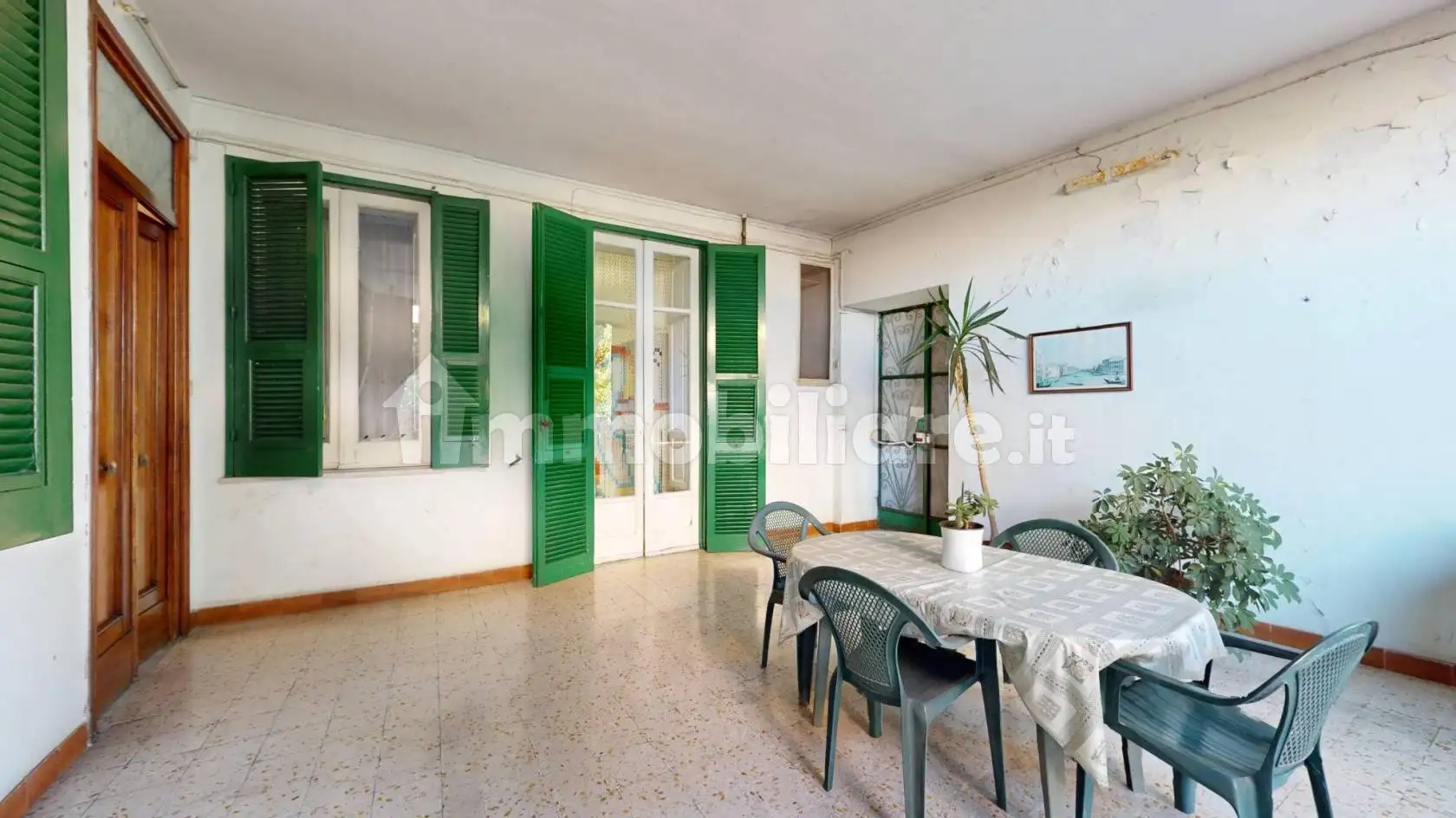 Appartamento in vendita a Napoli