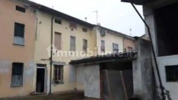 Casa indipendente all'asta via Giacomo Matteotti, 80, Mariana Mantovana - foto 2