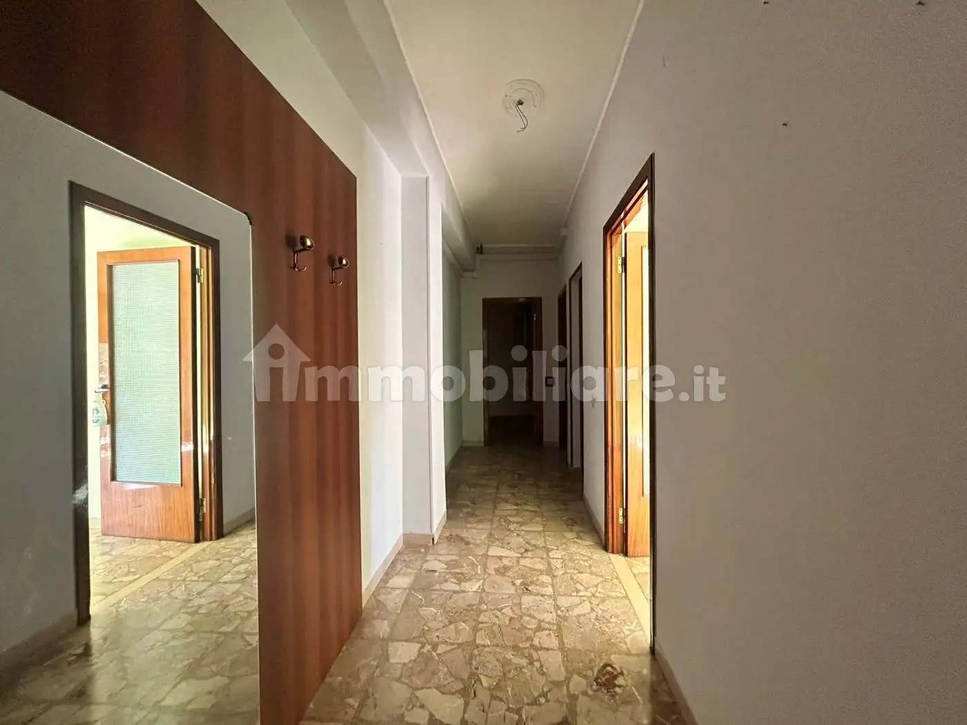 Quadrilocale buono stato, terzo piano, Centro, Chiaravalle - foto 2