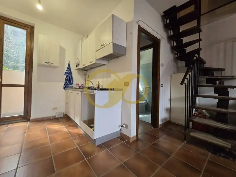 Villa a schiera via Madonna Sasso Bianco, San Lorenzo Al Lago, Fiastra - foto 5