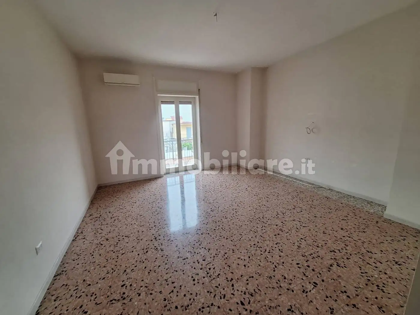 Appartamento in affitto a Massa di Somma