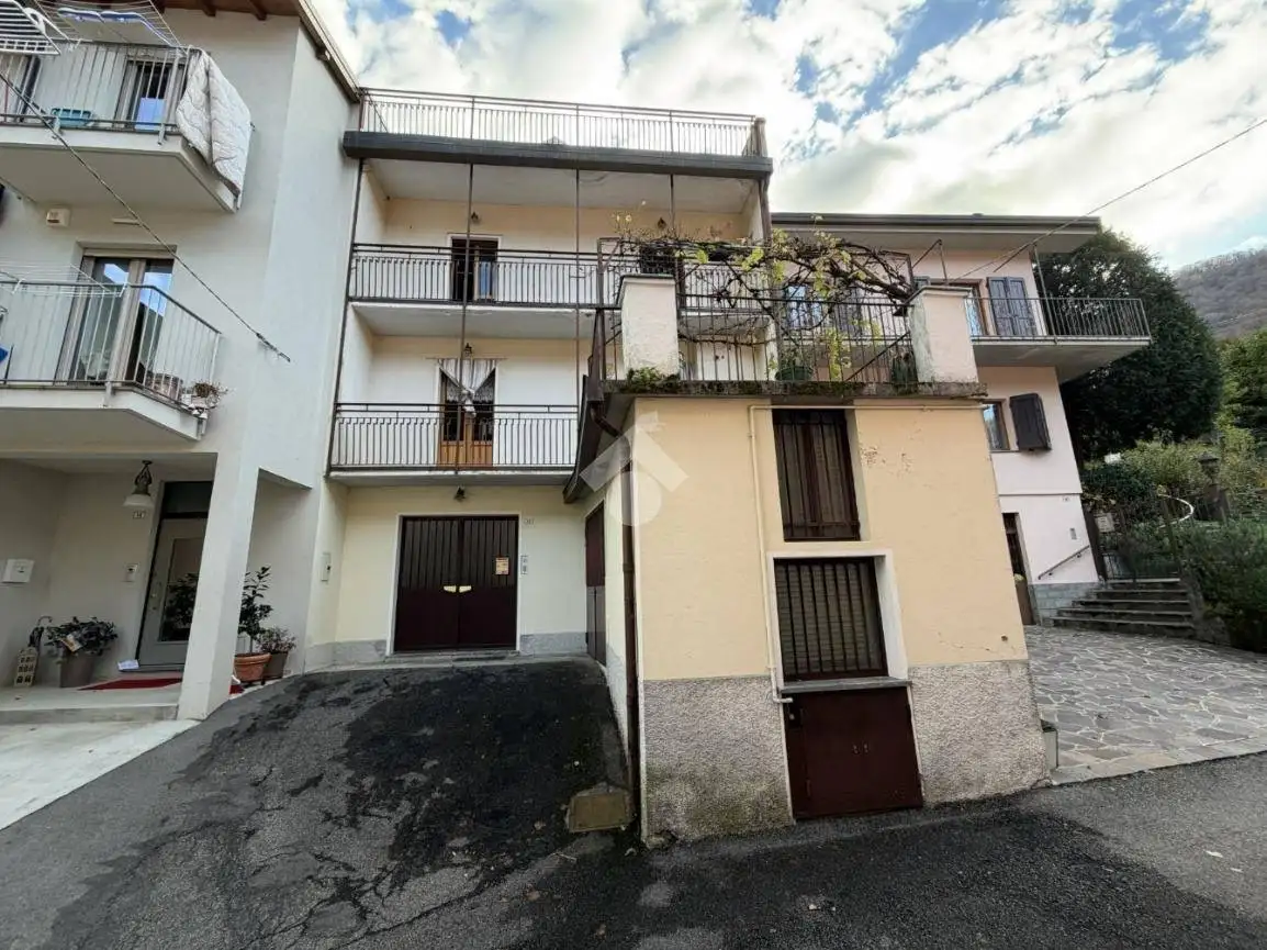 Villa plurifamiliare via Pero 12, Centro, Erve - foto 2