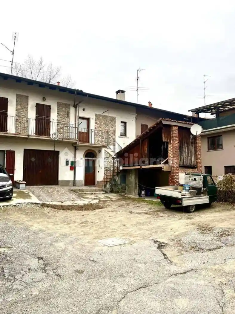 Appartamento in vendita a Vergiate