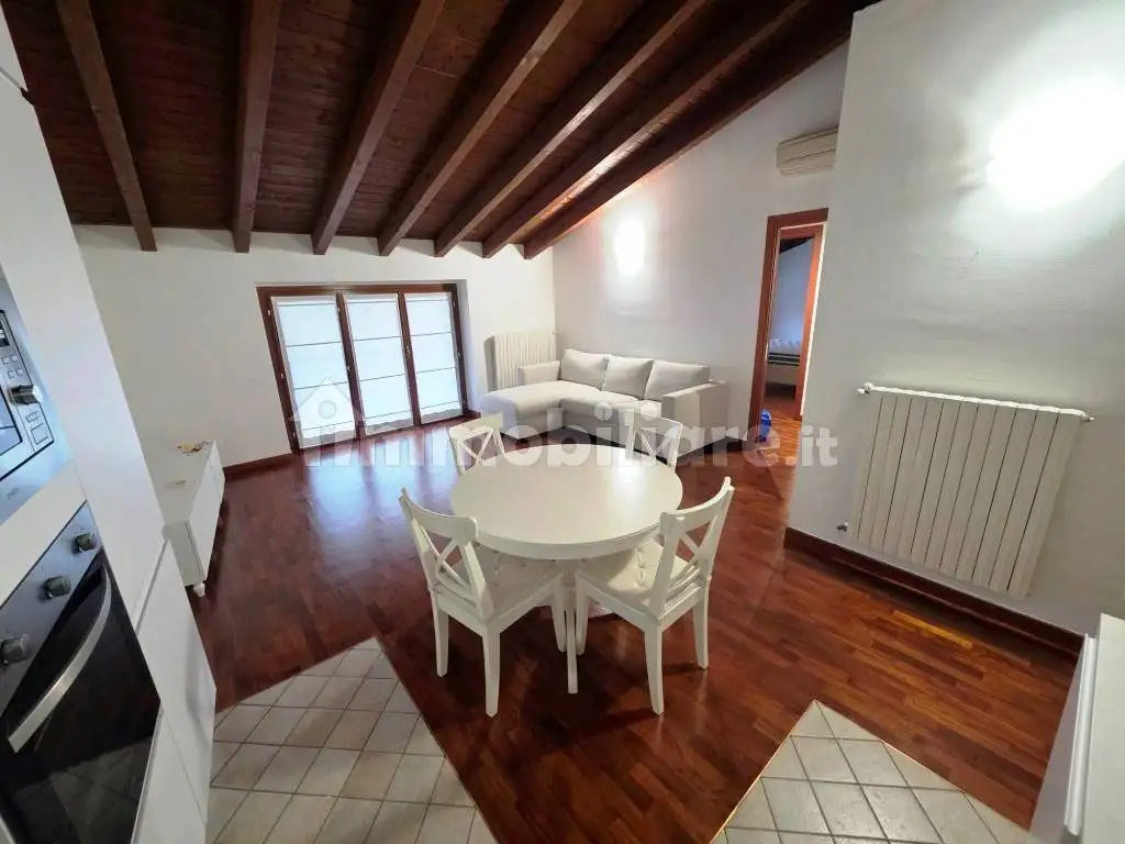 Trilocale via Arturo Toscanini 2, Bareggio - foto 4