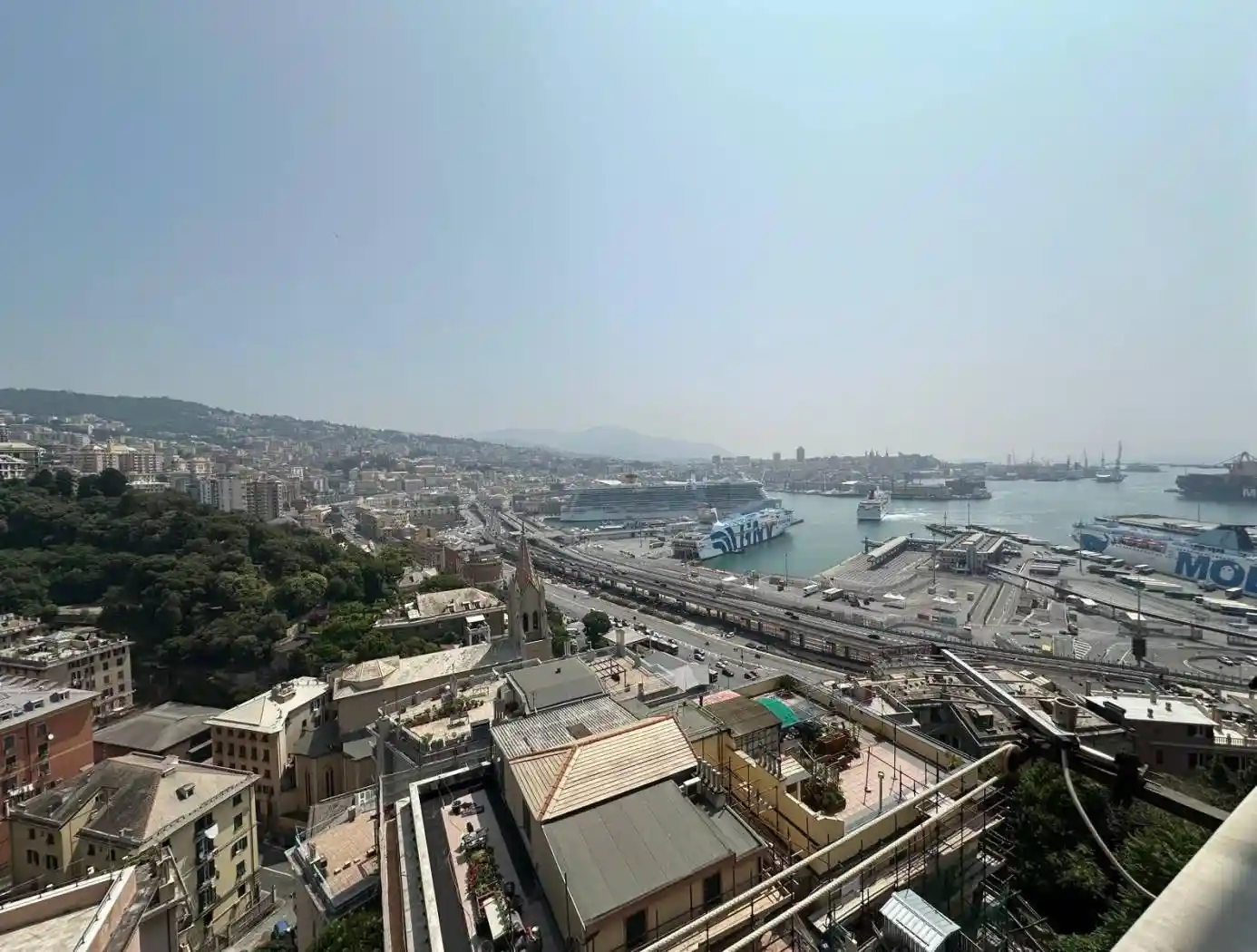 Appartamento in vendita a Genova