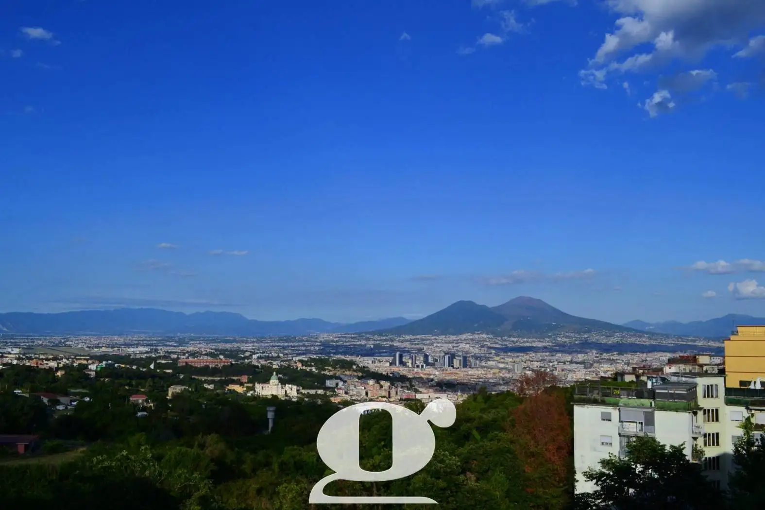 Appartamento in vendita a Napoli