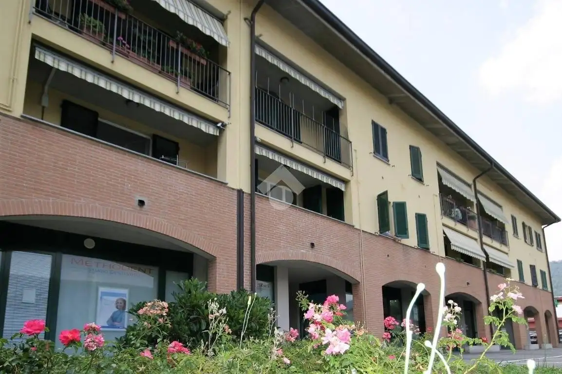 Appartamento in vendita a La Valletta Brianza
