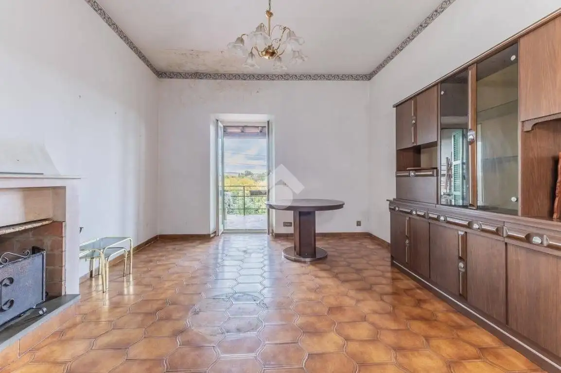 Quadrilocale vicolo Del Martello 1, Centro, Capranica - foto 5