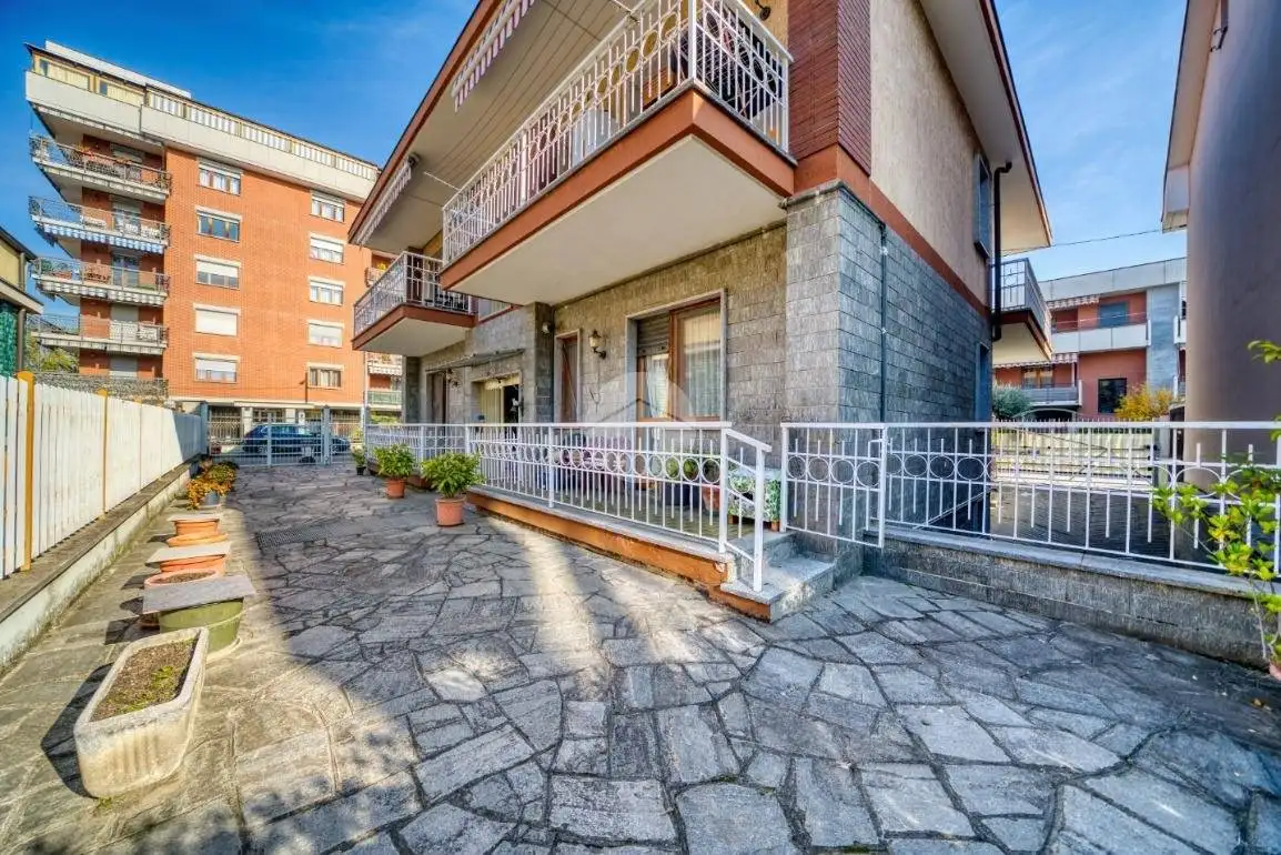 Villa in vendita a Collegno