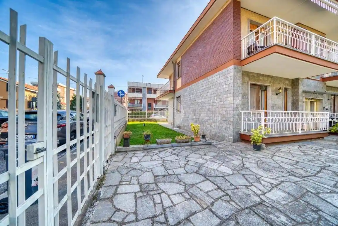 Villa bifamiliare via Giosuè Carducci 10, Borgata Paradiso Nord, Collegno - foto 4