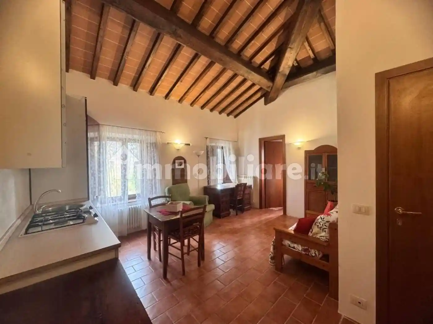 Trilocale ottimo stato, primo piano, Casole d'Elsa - foto 2