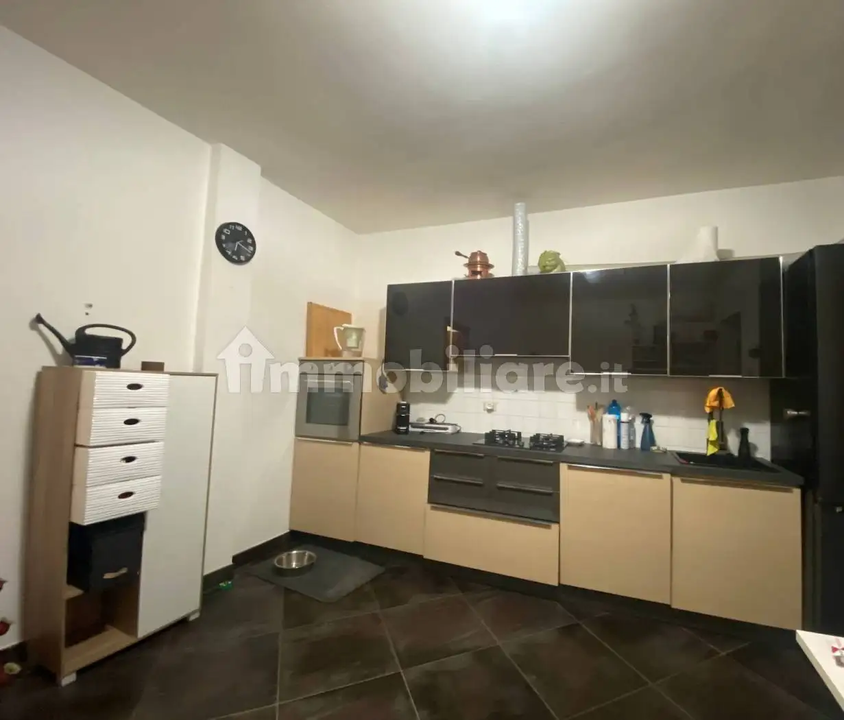 Appartamento in vendita a Capraia e Limite