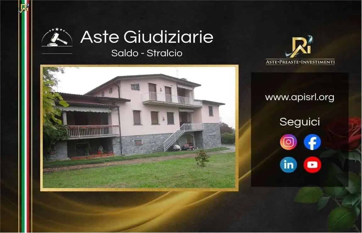 Villa in asta a Castana