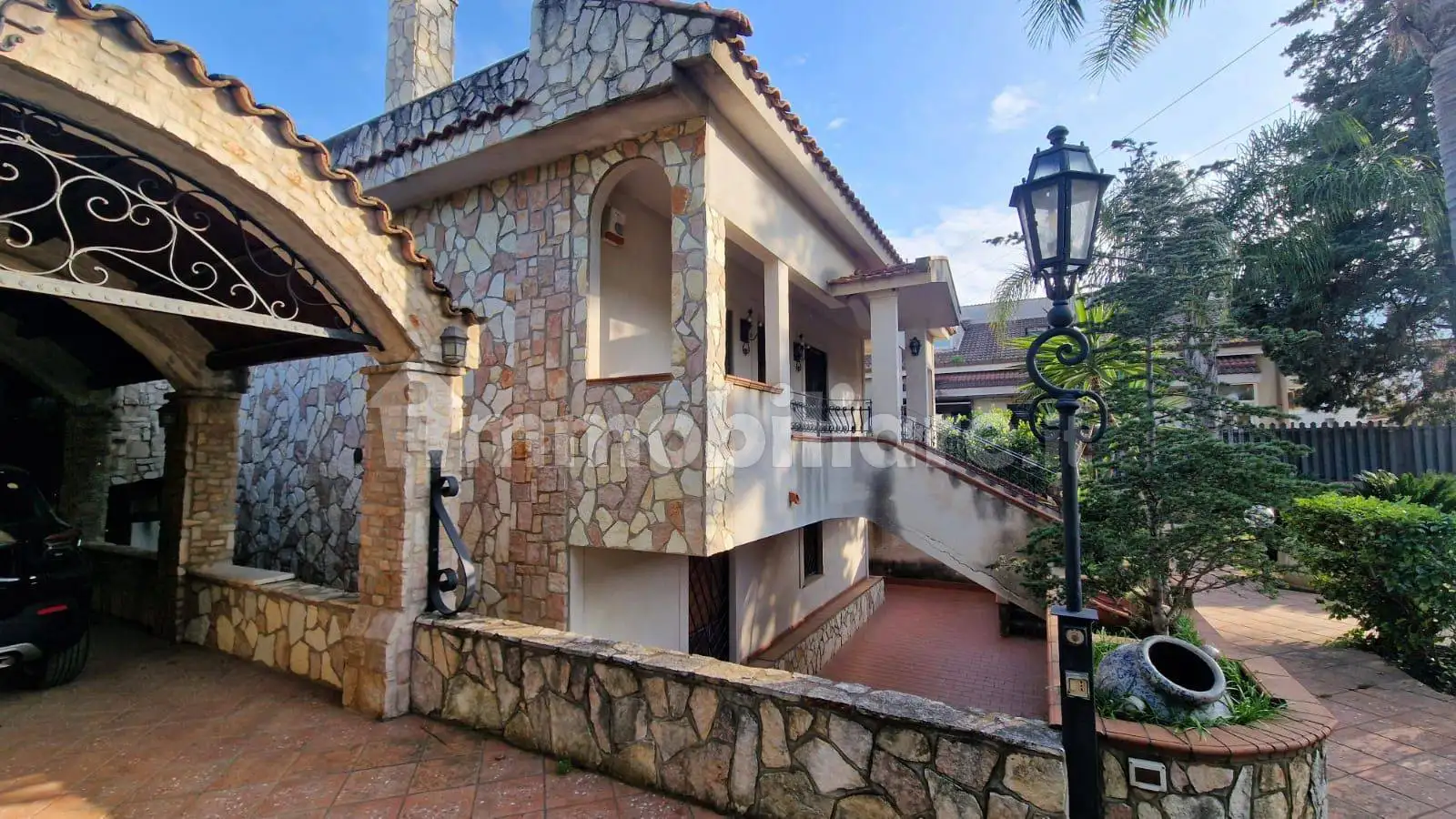 Villa in vendita a Palermo
