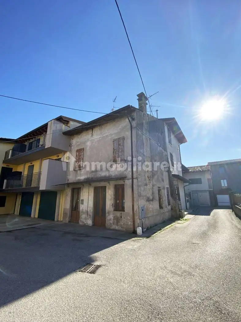 Terratetto unifamiliare via Guglielmo Marconi 62, Centro, Calvisano