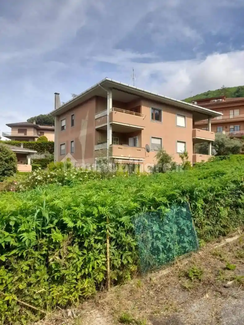 Appartamento in vendita a Monte Porzio Catone