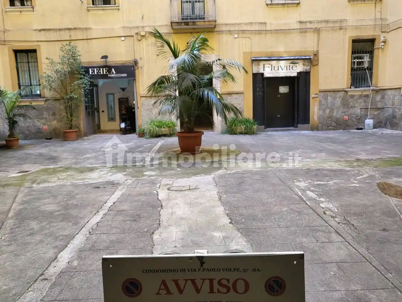 Quadrilocale via Francesco Paolo Volpe, Centro, Salerno - foto 2