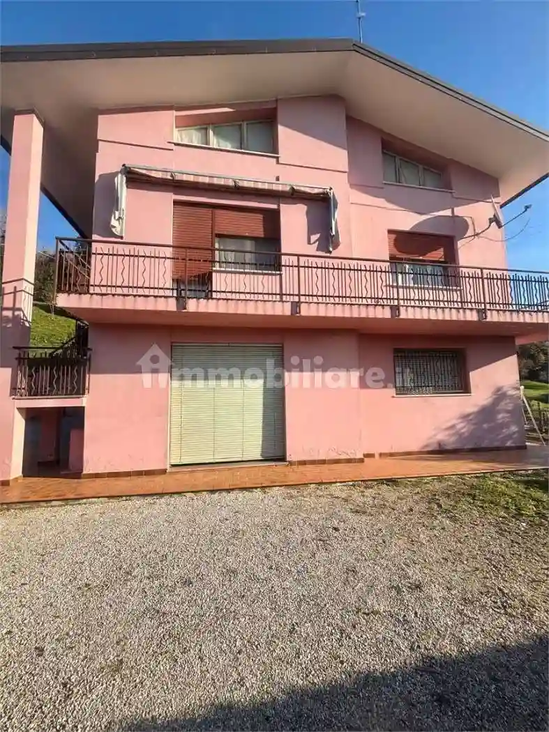 Casa indipendente - foto 2