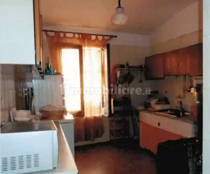 Appartamento all'asta via Abate Salfi, Cosenza - foto 3