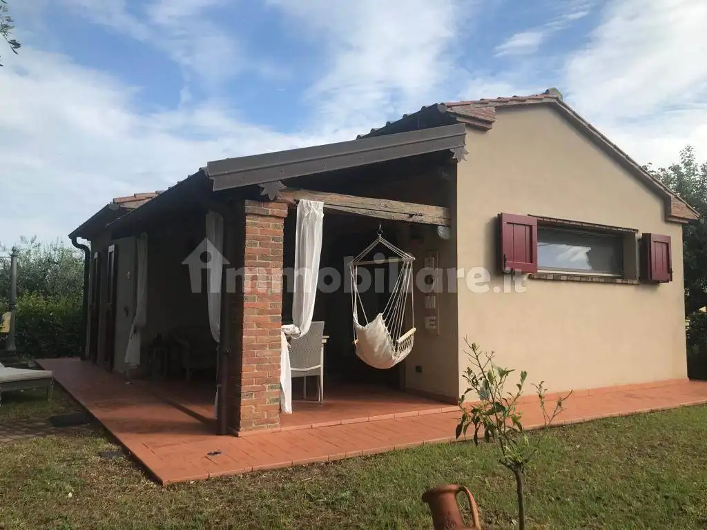 Villa in vendita a Castagneto Carducci