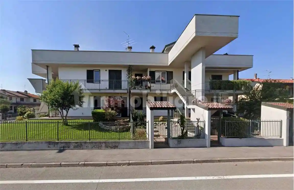 Appartamento in vendita a Romano di Lombardia