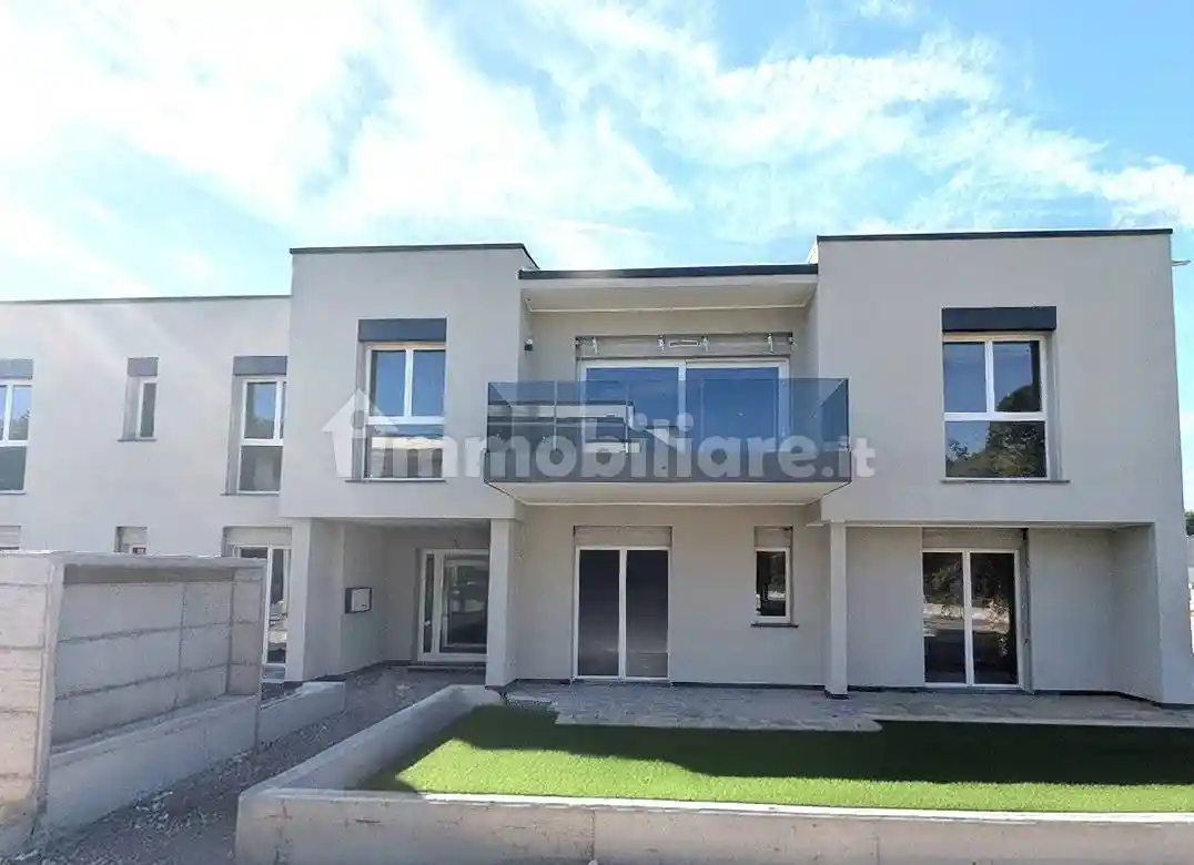 Quadrilocale via Agnelli  22020, Bizzarone - foto 2