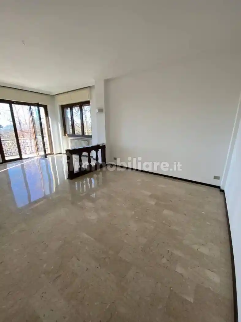 Villa unifamiliare via Piemonte, Masnago, Varese - foto 3