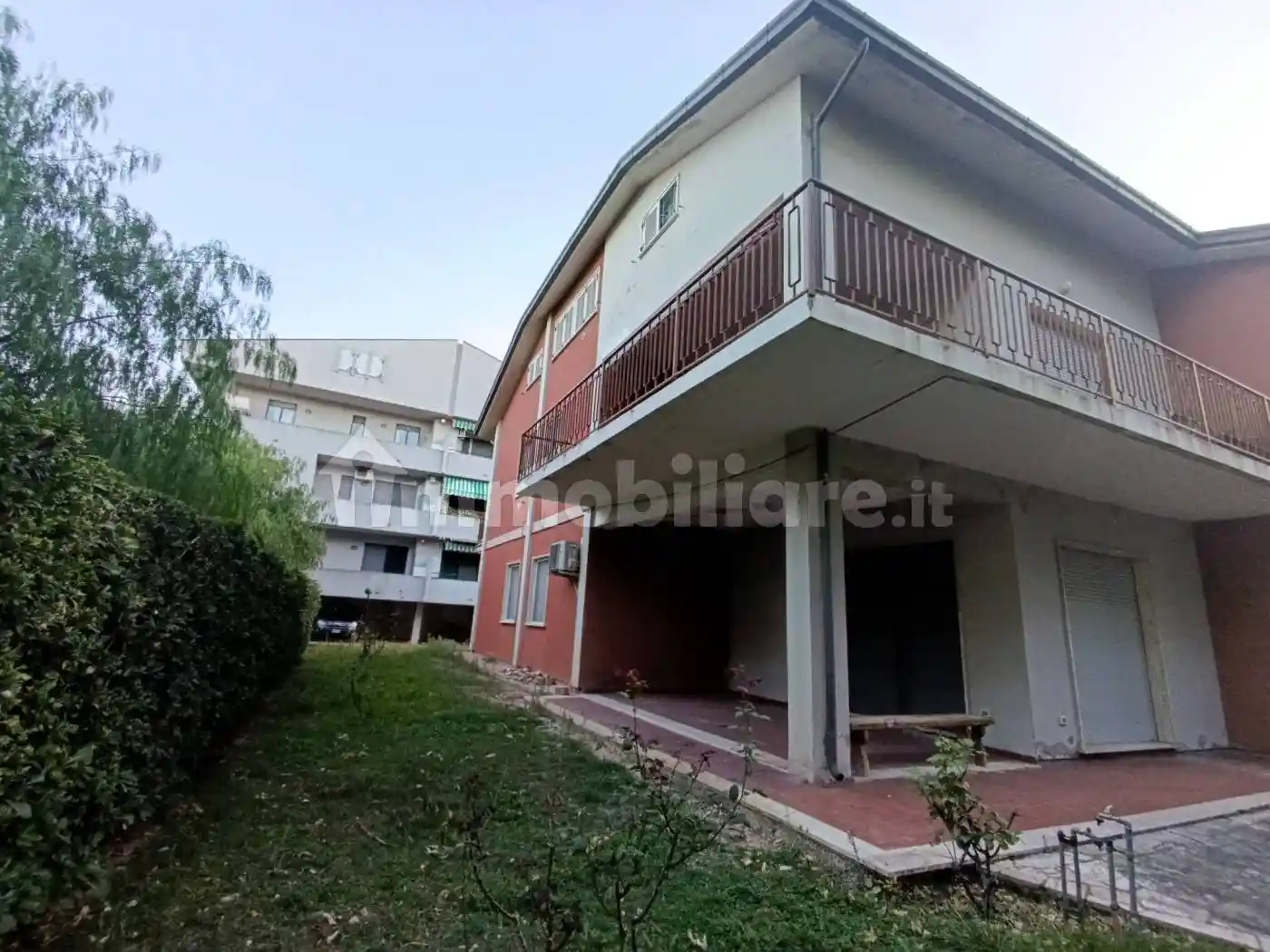 Villa bifamiliare via Bologna, Tortoreto Lido, Tortoreto - foto 2